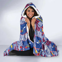 Filipino Maligayang Pasko Hooded Blanket Pacific Patchwork Xmas Vibes - Polynesian Pride