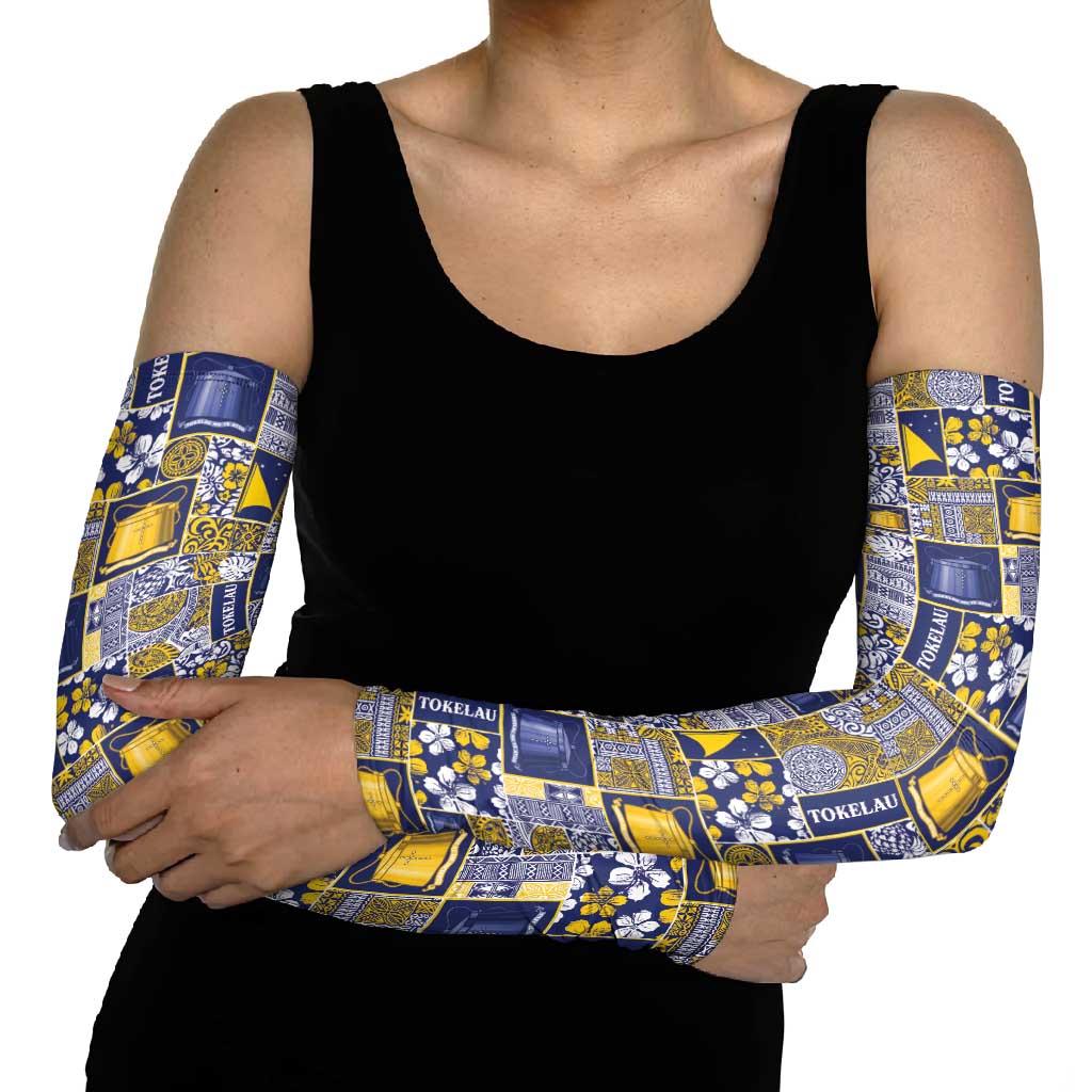 Tokelau Manuia te Kilihimahi Arm Sleeves Pacific Patchwork Xmas Vibes - Polynesian Pride