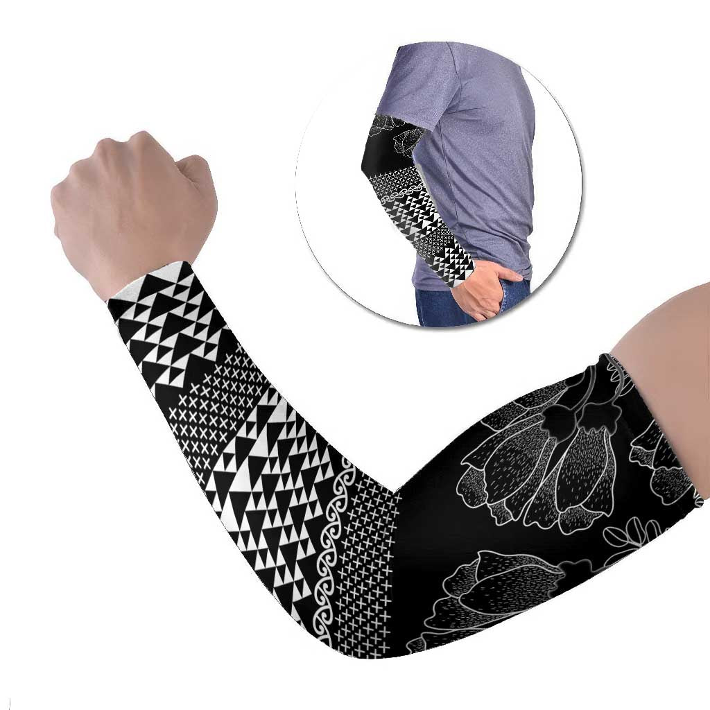 Black Taniko Kowhaiwhai Tukutuku Motif Arm Sleeves - Polynesian Pride