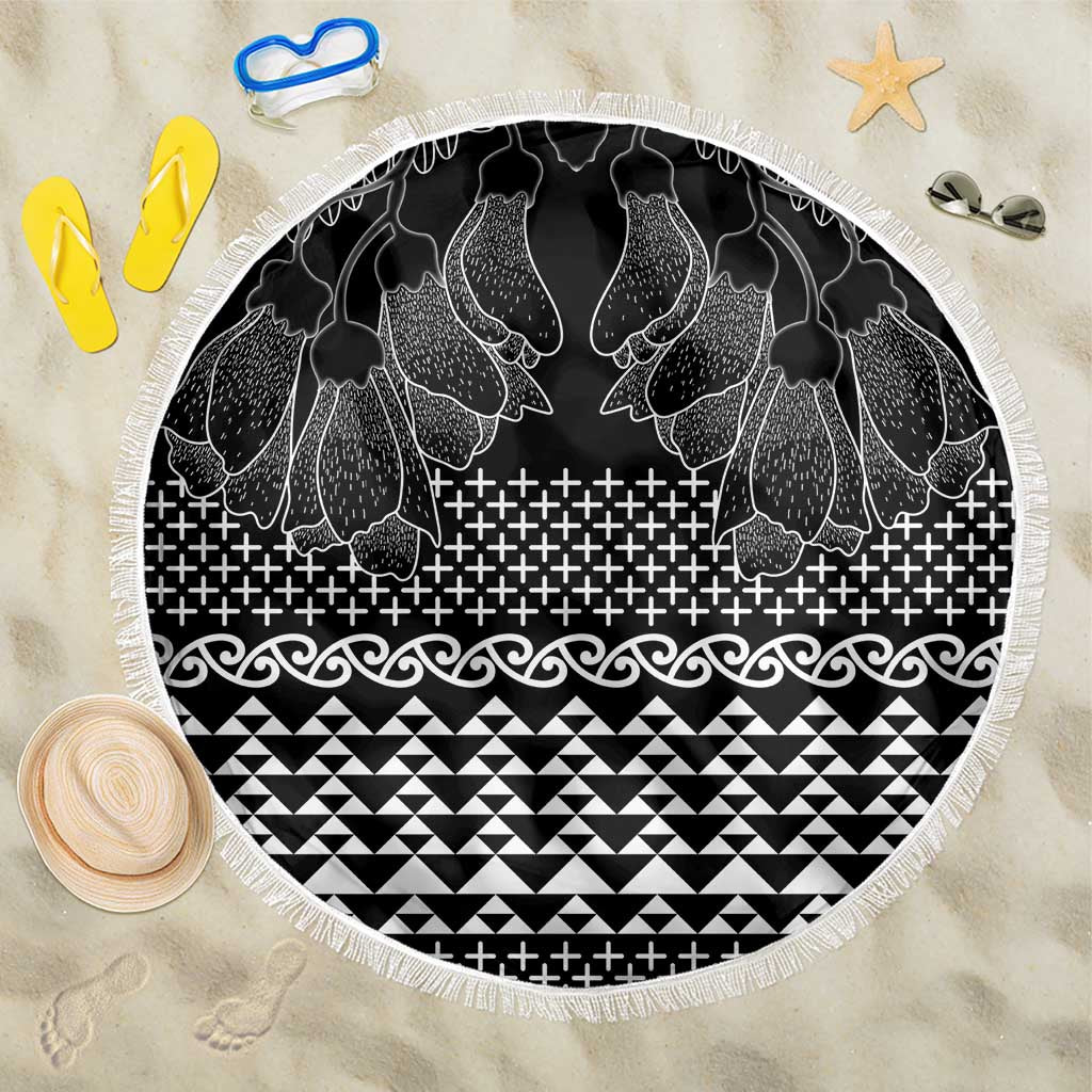 Black Taniko Kowhaiwhai Tukutuku Motif Beach Blanket