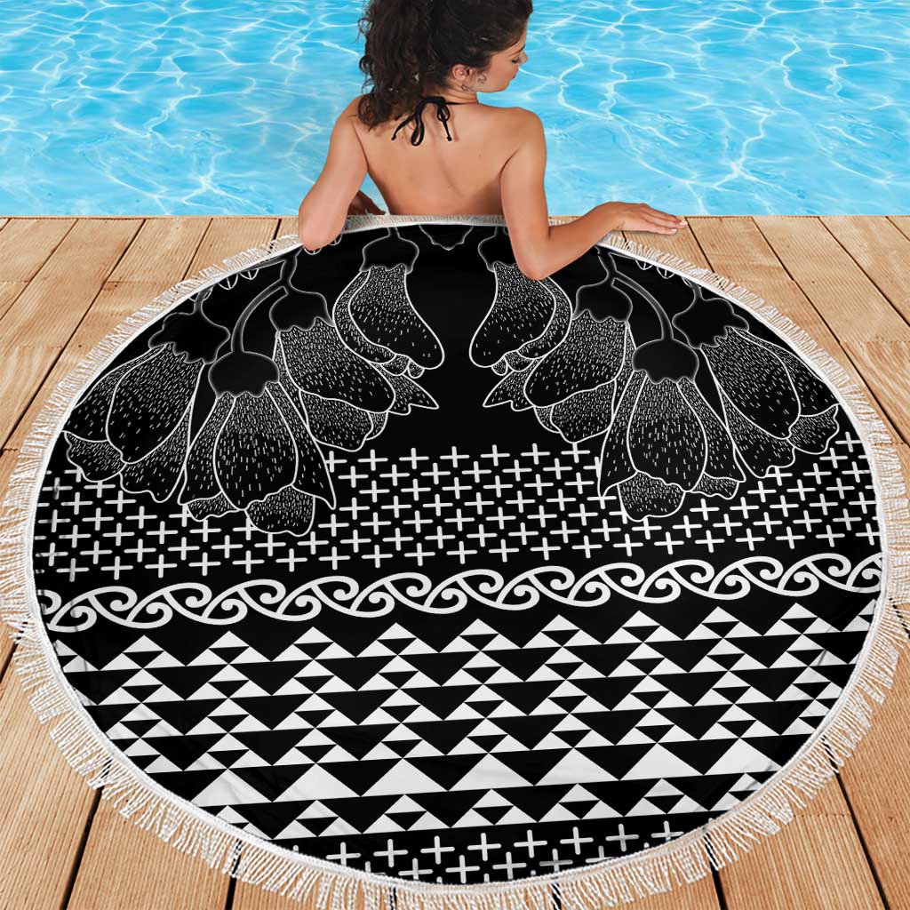 Black Taniko Kowhaiwhai Tukutuku Motif Beach Blanket