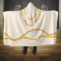 Aloha Lei Mikioi Hooded Blanket Gold Polynesian Tribal Tatau Pattern