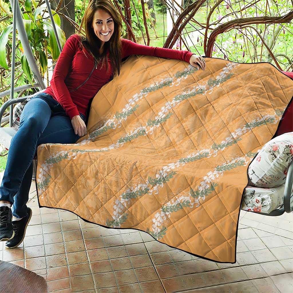 Aloha Pakalana and Puakenikeni Lei Quilt Gold Hawaiian Pattern