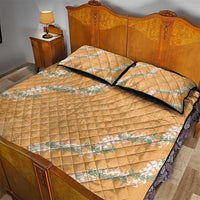 Aloha Pakalana and Puakenikeni Lei Quilt Bed Set Gold Hawaiian Pattern