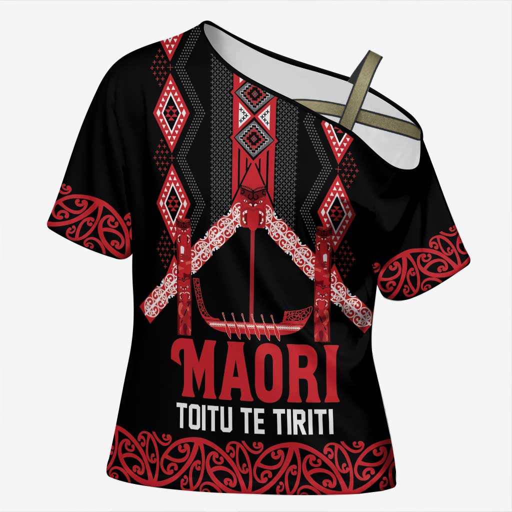 Toitu Te Tiriti Waitangi Cross Shoulder Shirt Black Wharenui House - Polynesian Pride