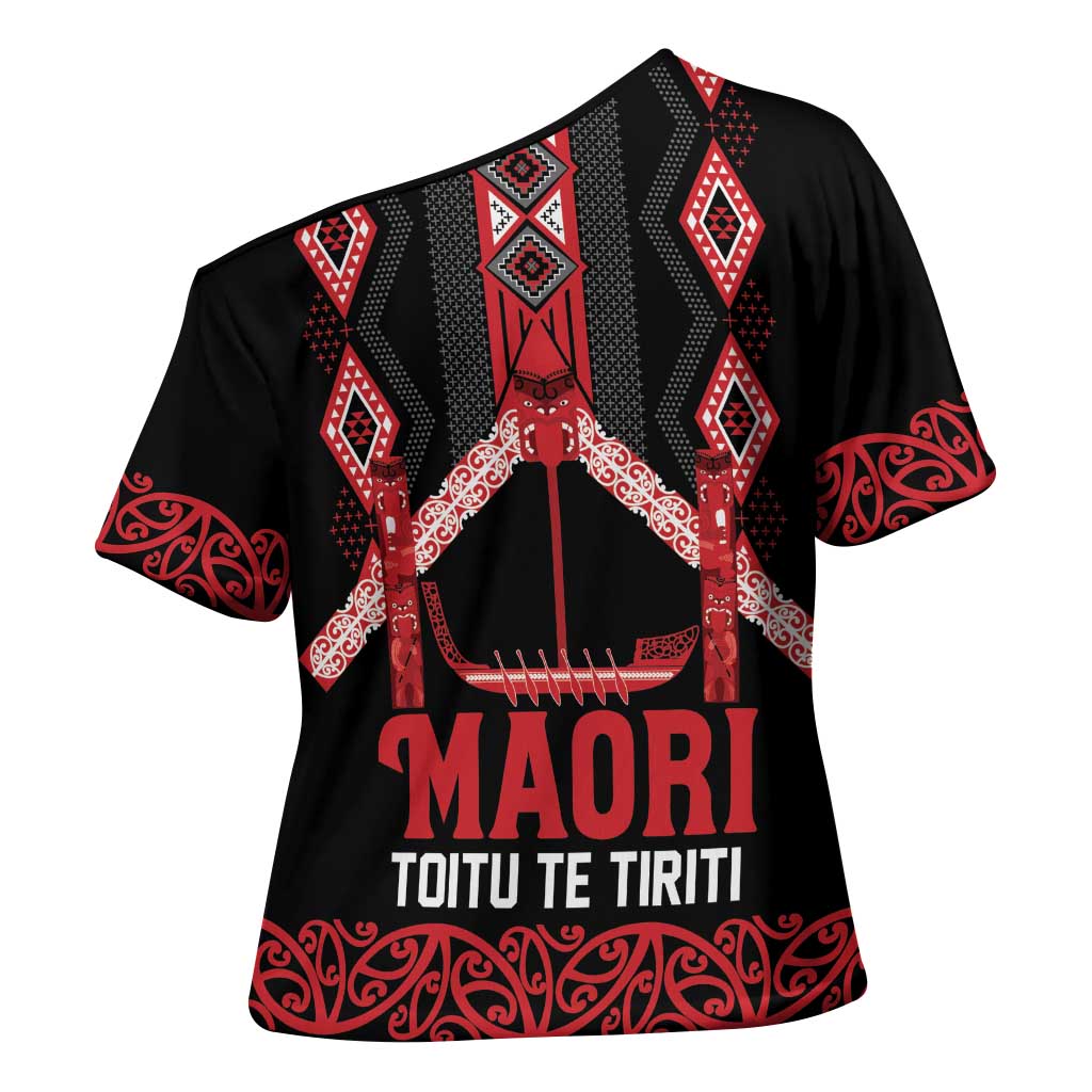 Toitu Te Tiriti Waitangi Cross Shoulder Shirt Black Wharenui House - Polynesian Pride