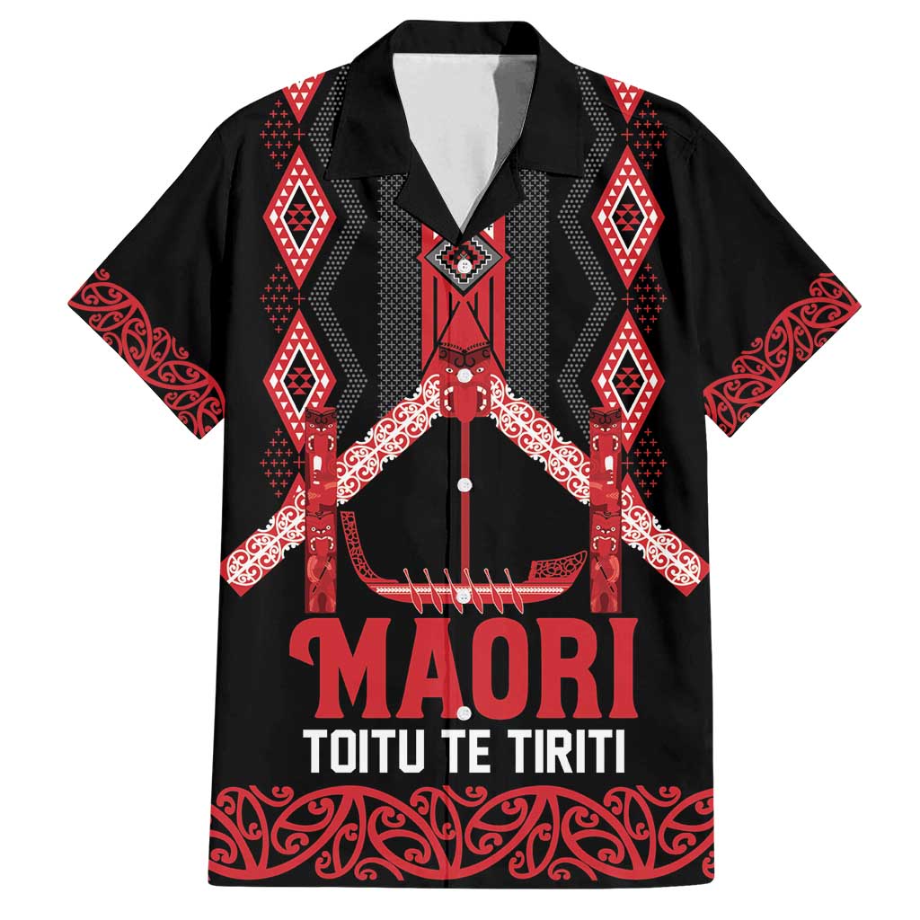 Toitu Te Tiriti Waitangi Family Matching Off Shoulder Maxi Dress and Hawaiian Shirt Black Wharenui House LT9 Dad's Shirt - Short Sleeve Black - Polynesian Pride