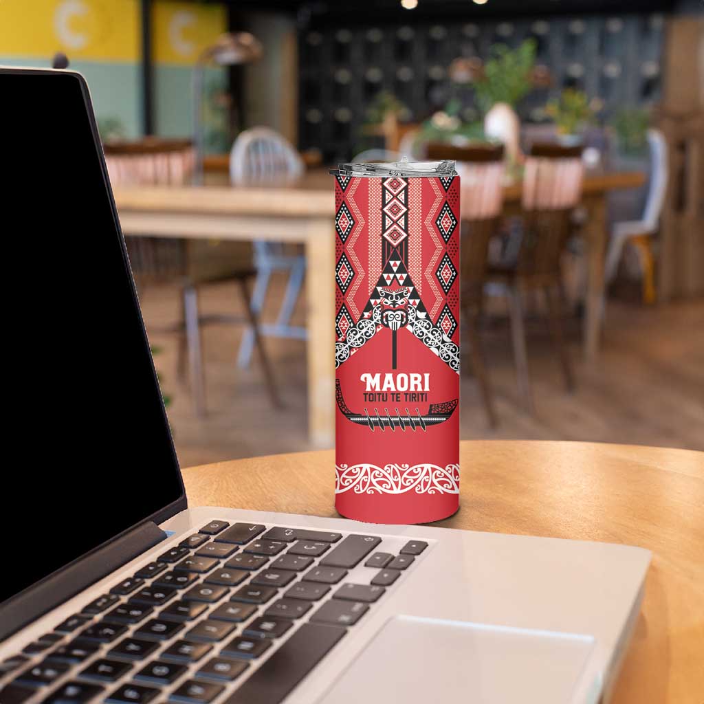 Toitu Te Tiriti Waitangi Skinny Tumbler Red Wharenui House - Polynesian Pride