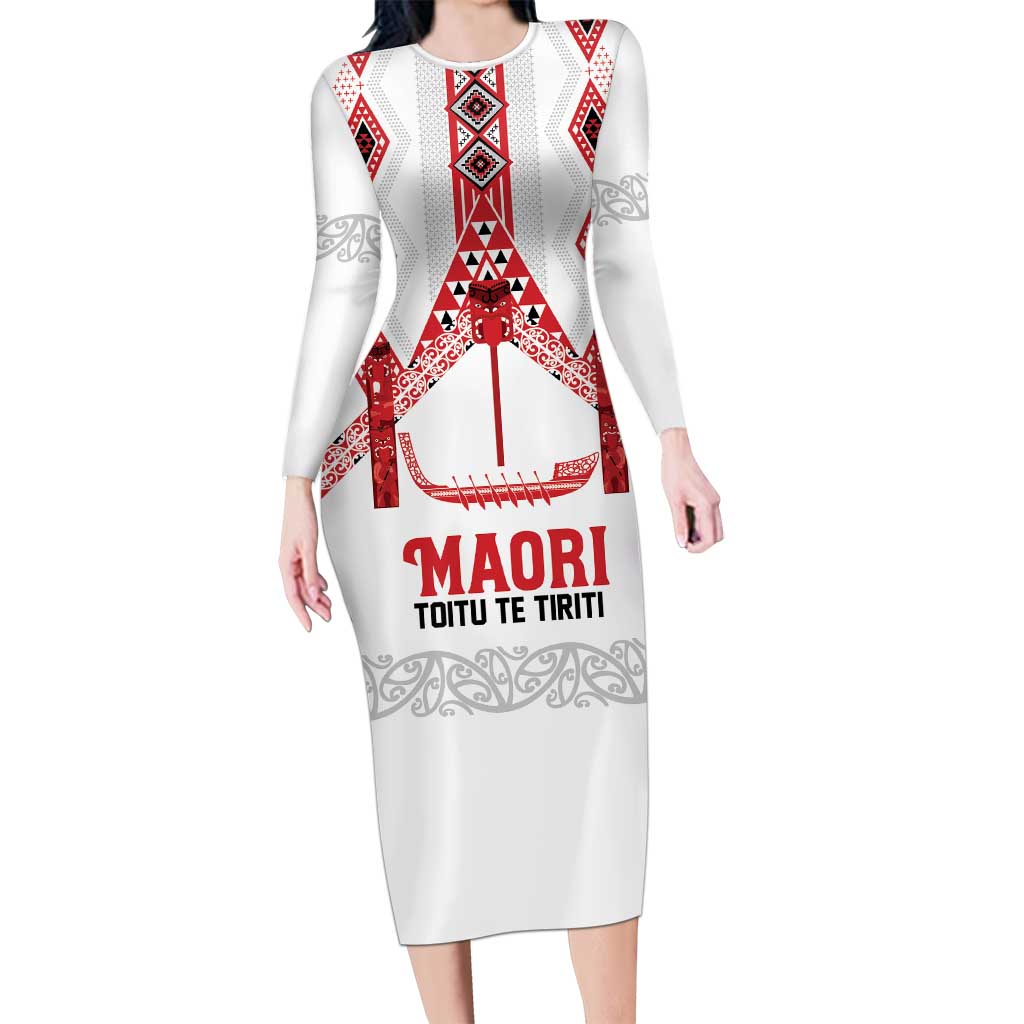 Toitu Te Tiriti Waitangi Family Matching Long Sleeve Bodycon Dress and Hawaiian Shirt White Wharenui House LT9 Mom's Dress white - Polynesian Pride