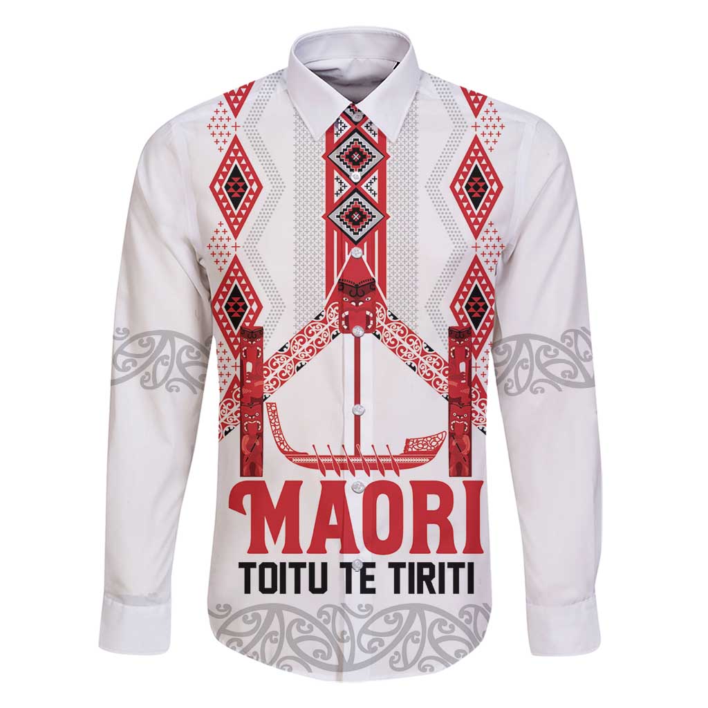 Toitu Te Tiriti Waitangi Family Matching Tank Maxi Dress and Hawaiian Shirt White Wharenui House LT9 Dad's Shirt - Long Sleeve white - Polynesian Pride