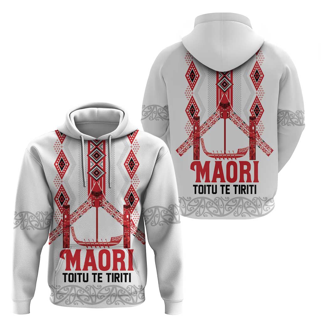 Toitu Te Tiriti Waitangi Hoodie White Wharenui House - Polynesian Pride