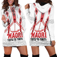 Toitu Te Tiriti Waitangi Hoodie Dress White Wharenui House - Polynesian Pride