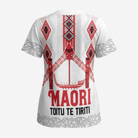 Toitu Te Tiriti Waitangi Scrub Top White Wharenui House - Polynesian Pride