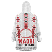 Toitu Te Tiriti Waitangi Wearable Blanket Hoodie White Wharenui House - Polynesian Pride