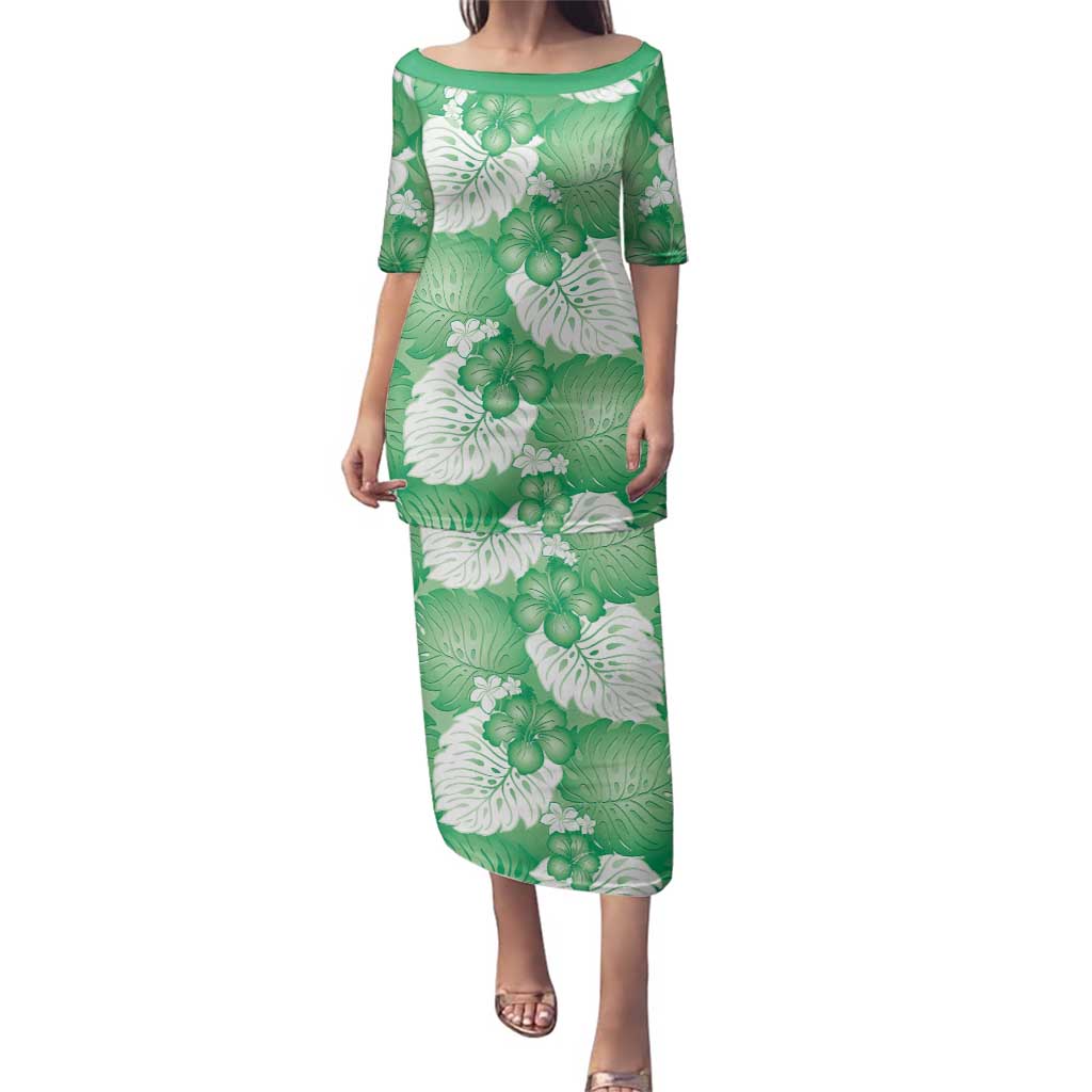 Green Aloha Hawaii Family Matching Puletasi and Hawaiian Shirt Monstera Hibiscus Plumeria Seamless Vibes LT14 Mom's Dress Green - Polynesian Pride