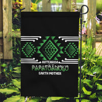 Aotearoa Atua Papatuanuku Garden Flag Maori Earth Mother Taniko Motifs LT14 Garden Flag Green - Polynesian Pride