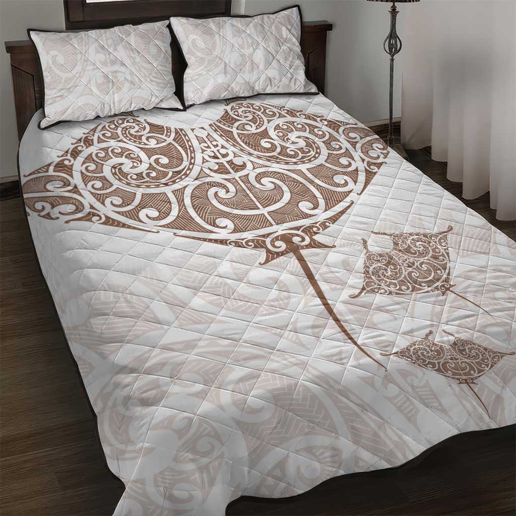 New Zealand Manta Ray Tattoo Quilt Bed Set Aotearoa Maori Haehae Beige - Polynesian Pride