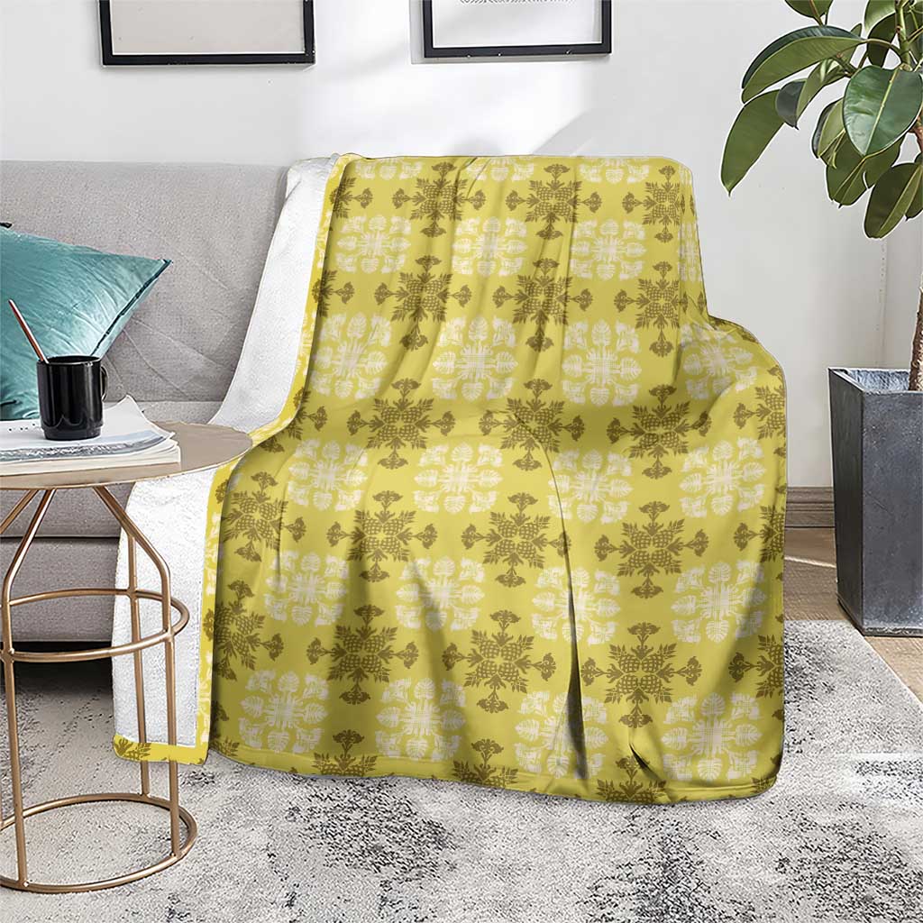 Yellow Hawaiian Quilt Blanket Hawaii Pineapple Monstera Palaka Motifs - Polynesian Pride