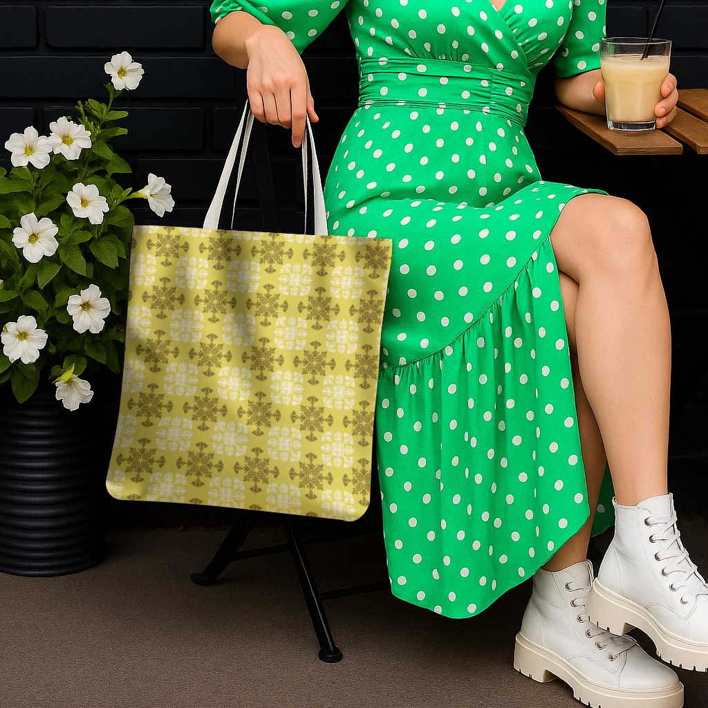 Yellow Hawaiian Quilt Tote Bag Hawaii Pineapple Monstera Palaka Motifs - Polynesian Pride