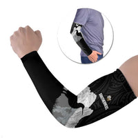 New Zealand South Island Football Custom Arm Sleeves Aoraki Mount Cook With Kiwi Maori Pattern