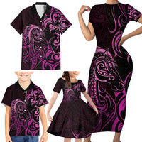 Pink Aoteara Horse Racing Family Matching Short Sleeve Bodycon Dress and Hawaiian Shirt NZ Maori Pattern
