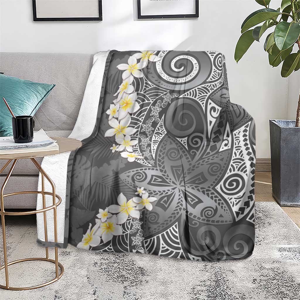 Gray Polynesian Tribal Frangipani Tropical Vibe Blanket