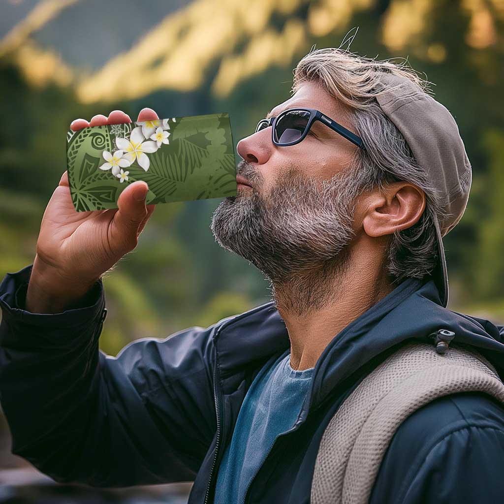 Green Polynesian Tribal Frangipani Tropical Vibe 4 in 1 Can Cooler Tumbler