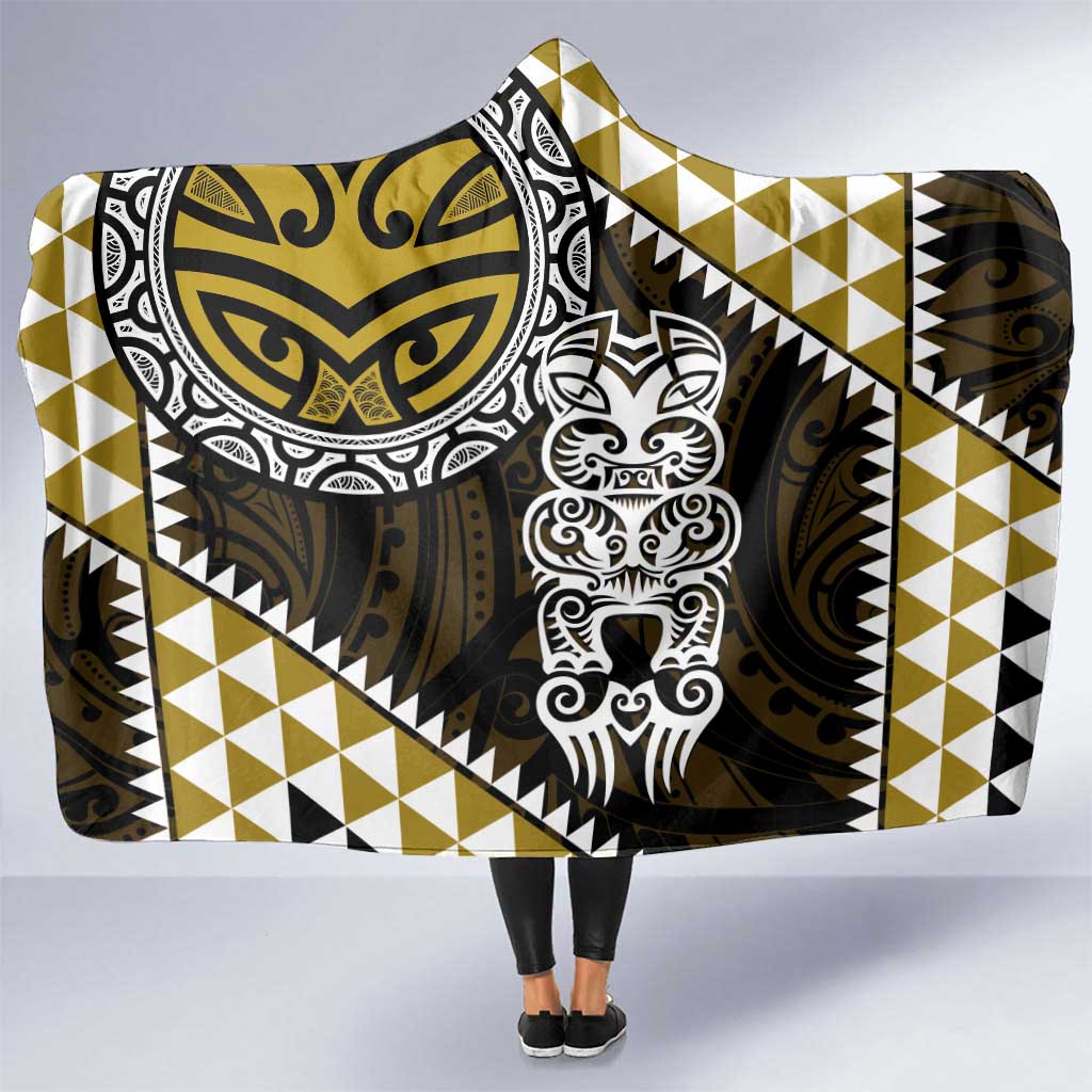 Yellow Aotearoa Niho Taniwha Hooded Blanket Maori Mythology Tooth - Taniko Motifs