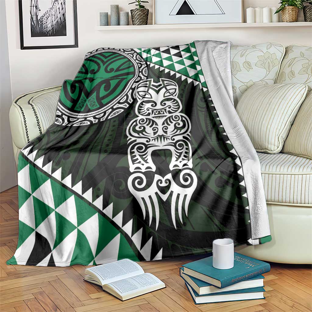 Green Aotearoa Niho Taniwha Blanket Maori Mythology Tooth - Taniko Motifs