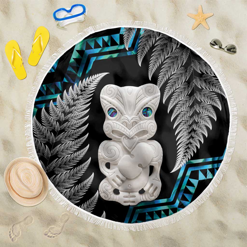 Aotearoa Taniko Paua Shell With Hei Tiki Beach Blanket