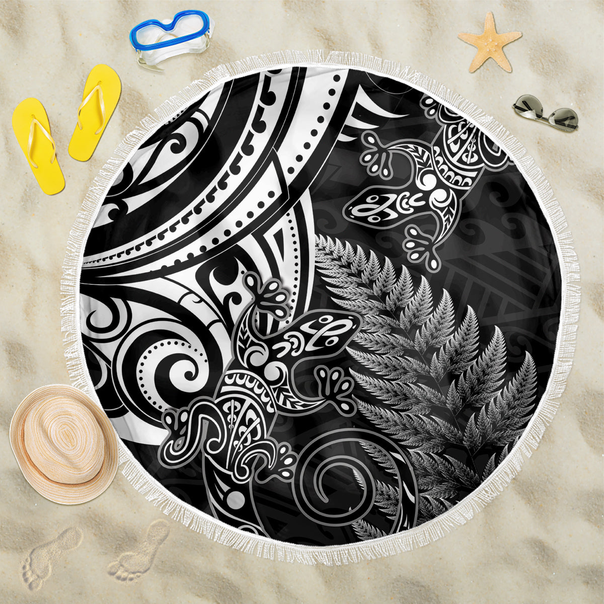 New Zealand Lizard Beach Blanket Silver Fern Aotearoa Maori