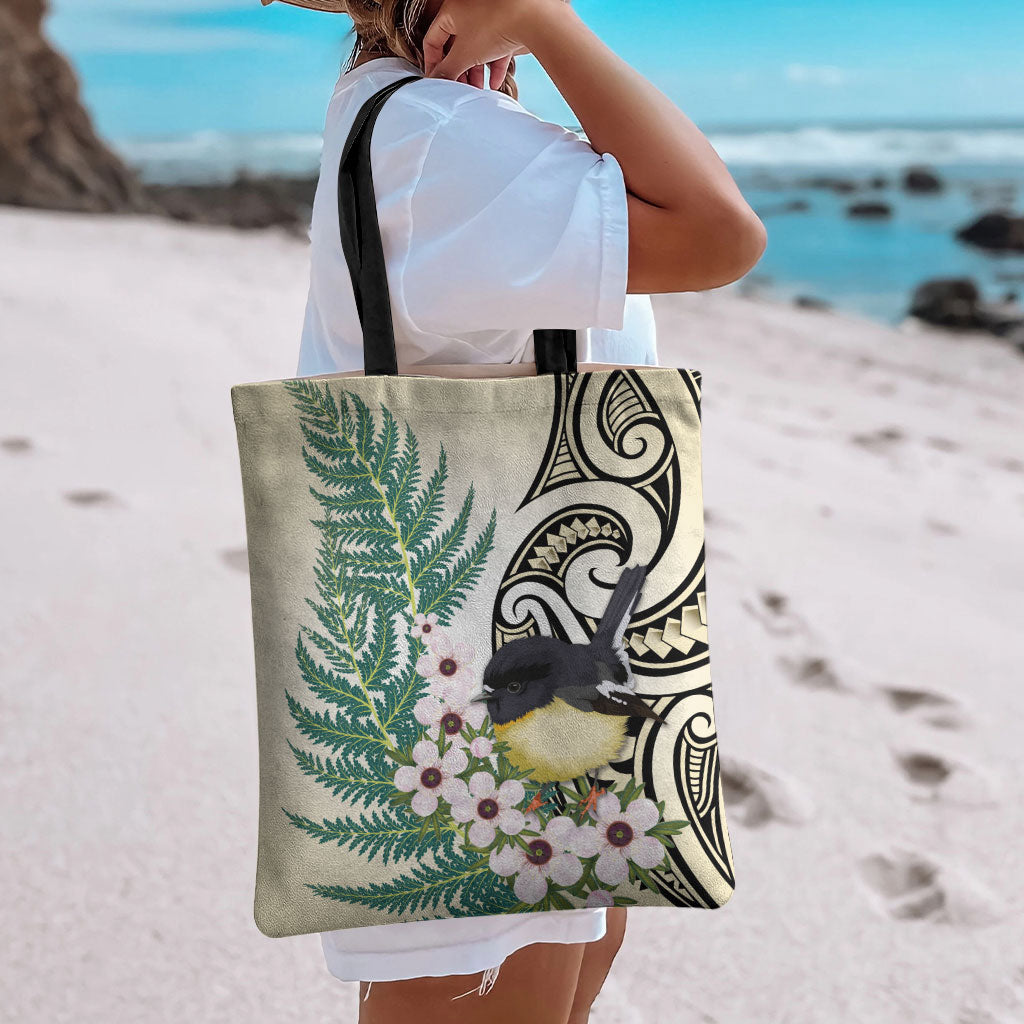 Endemic Tomtit New Zealand Tote Bag Miromiro Manuka Silver Fern Maori Pattern