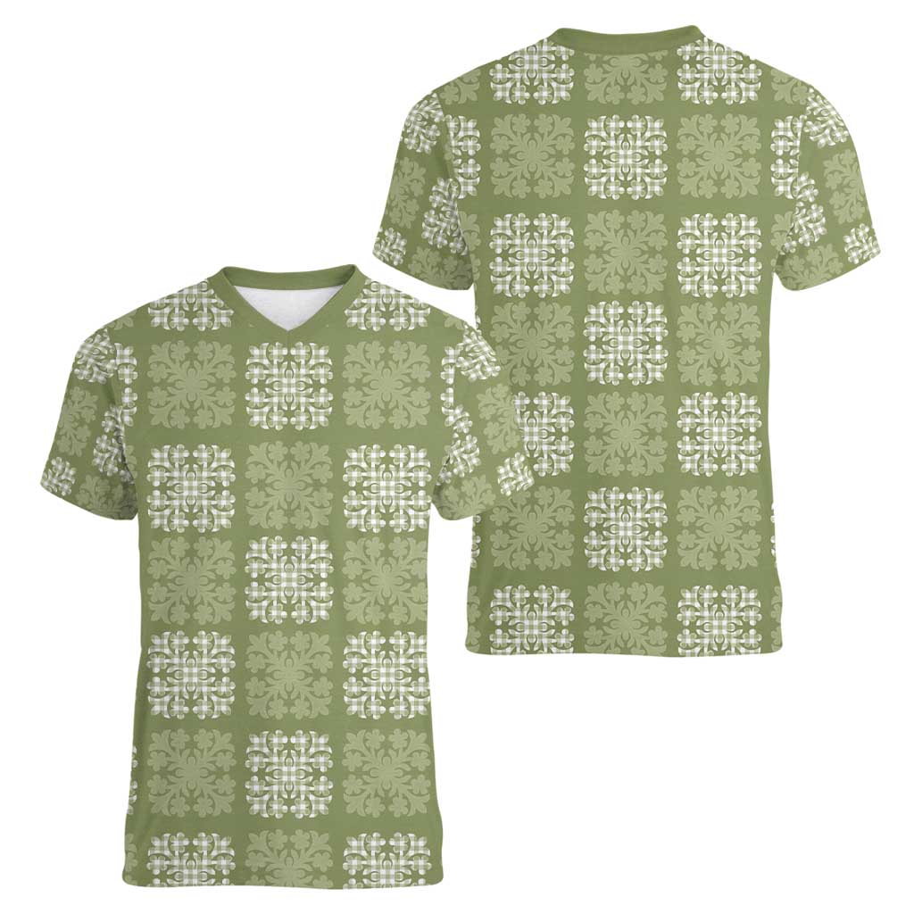 Vesuvian Green Palaka Quilt Hawaii Women V-Neck T-Shirt Traditional Hawaii-plaid Pattern - Polynesian Pride