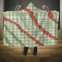 Omaomao Aloha Hawaii Hooded Blanket Rosebud Lei With Palaka Motif - Polynesian Pride