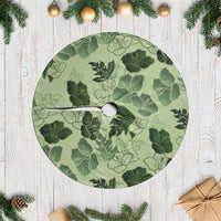 Vesuvian Green Aloha Hawaii Hibiscus Orchid Seamless Tree Skirt