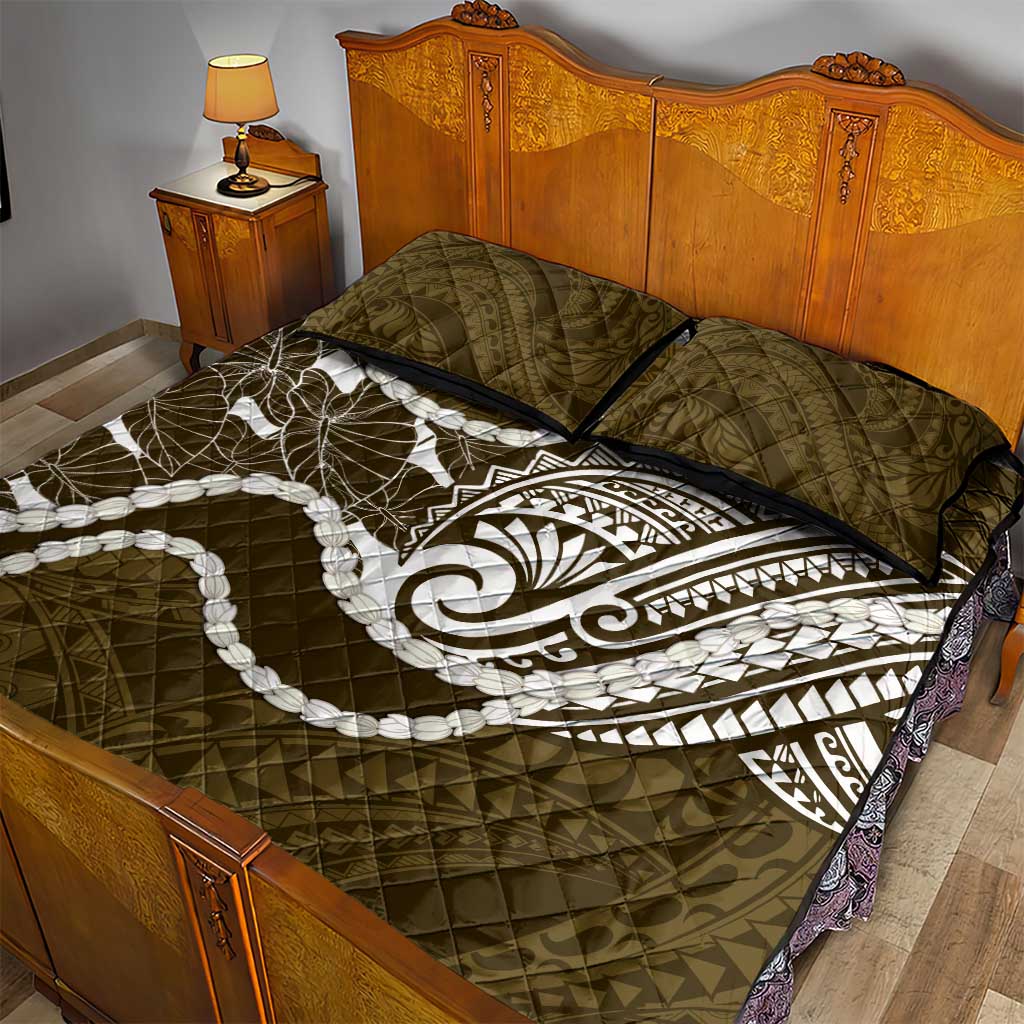 Aloha Hawaii Kalo Pikake Lei Quilt Bed Set Chest Tattoo Gold Hawaiian Pattern