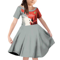 Custom Nouvelle-Caledonie Football Family Matching Off Shoulder Short Dress and Hawaiian Shirt Allez Les Cagous Simple Style