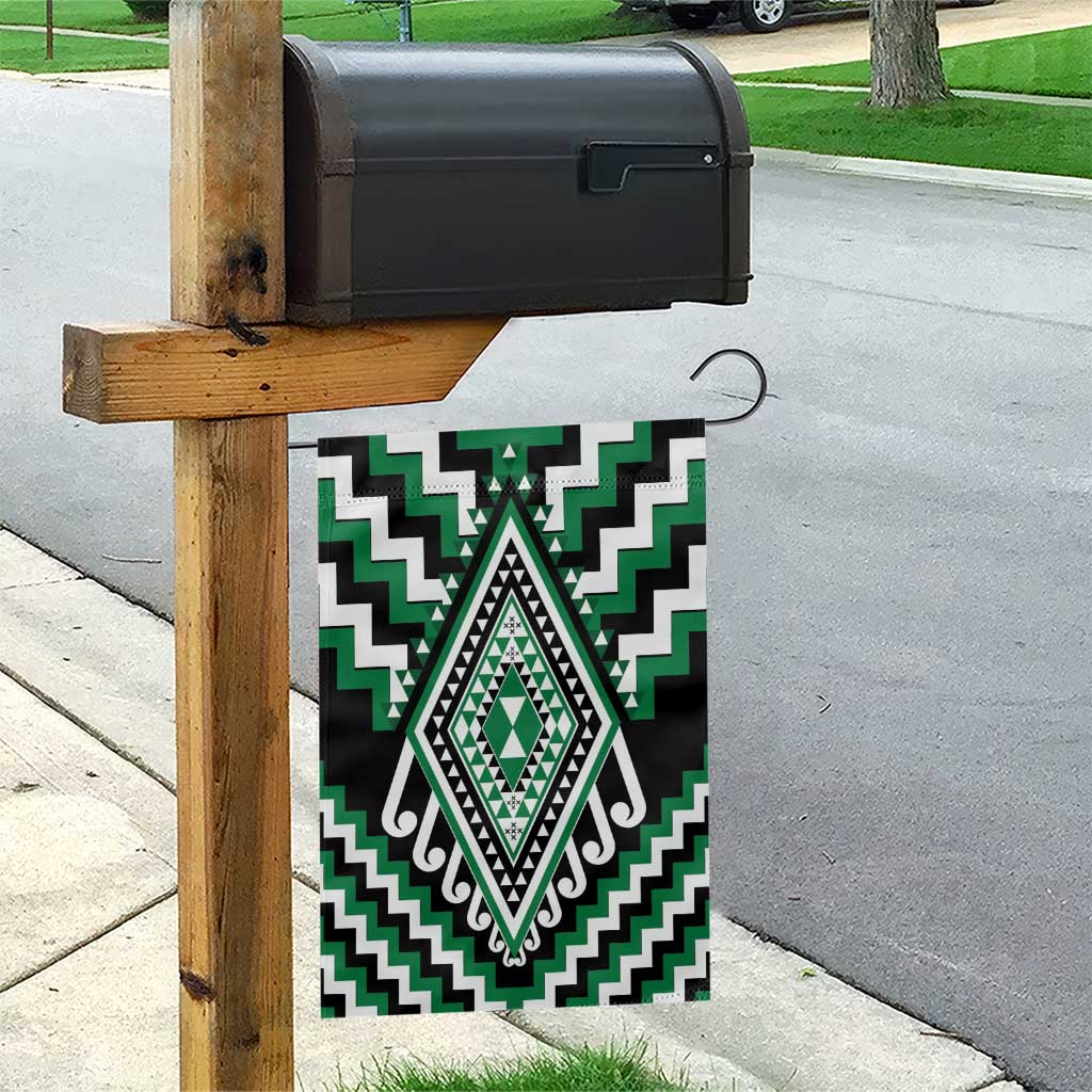 Green Aotearoa Taniko Poutama Patikitiki Garden Flag
