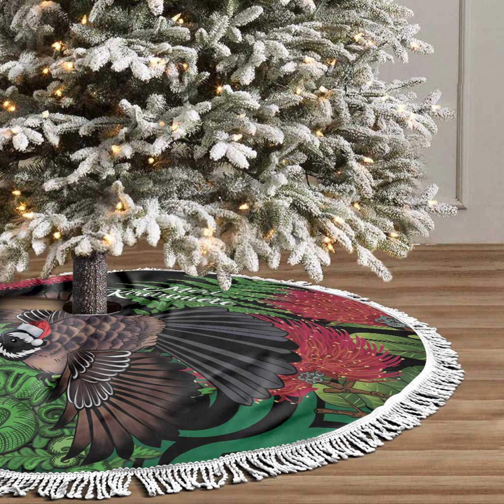 Meri Kirihimete New Zealand Tree Skirt Piwakawaka Koru Fern Mix Pohutukawa - Polynesian Pride