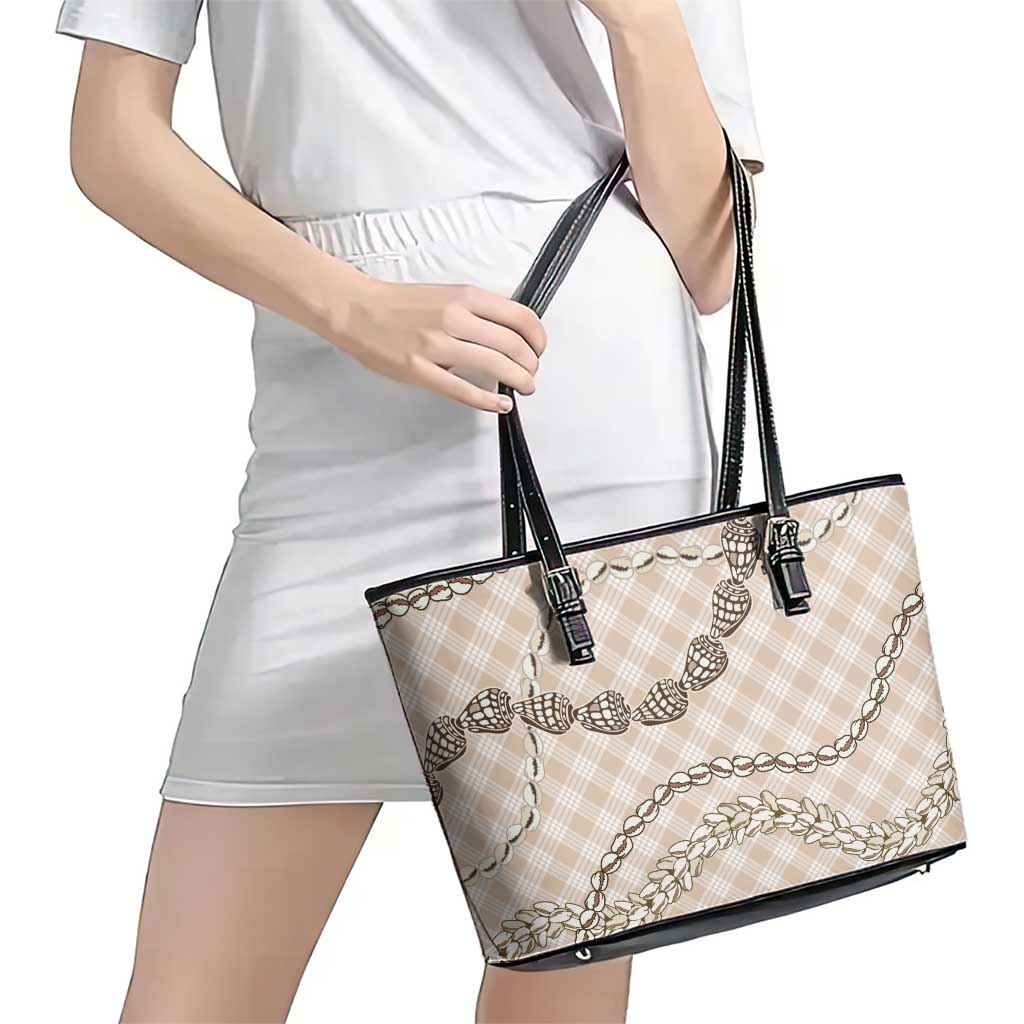 Beige Aloha Hawaii Shell Lei Leather Tote Bag Palaka Hebrew Cone Honey Cowrie Elegant Curves - Polynesian Pride