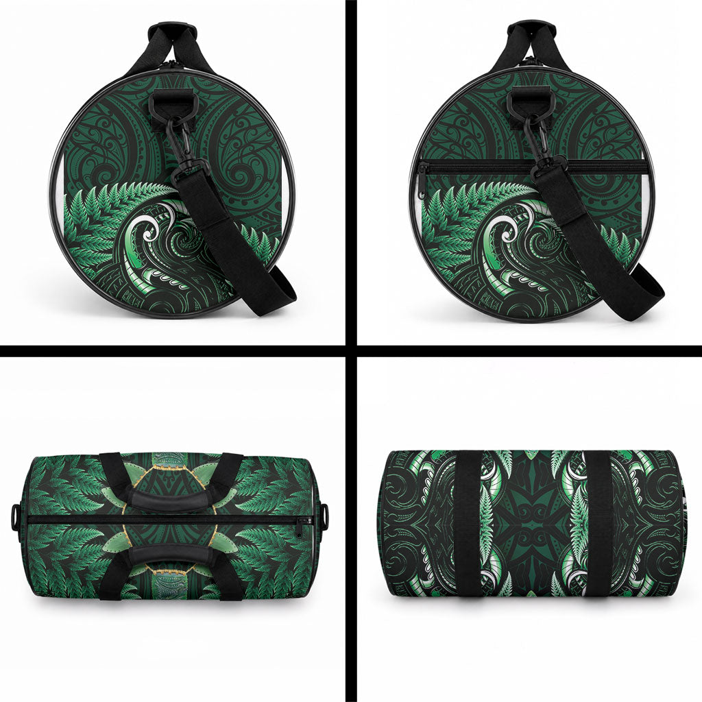 Aotearoa Pounamu Niho Duffle Bag Silver Fern Mix Maori Pattern - Green LT14 - Polynesian Pride