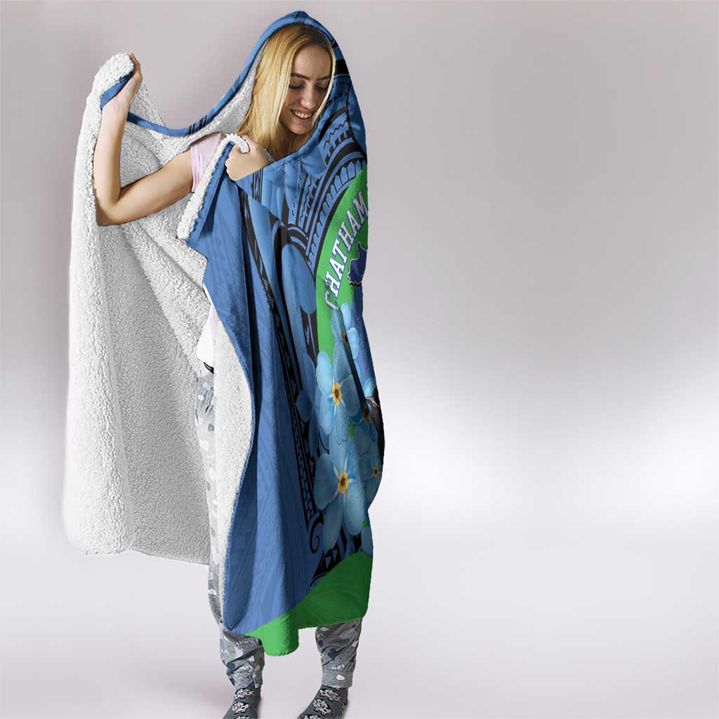 New Zealand Chatham Islands Hooded Blanket Wharekauri Forget Me Not With Black Robin