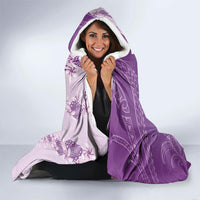 Heiva i Tahiti Hooded Blanket Tahitian Tiare Maori Cowrie Lei Purple