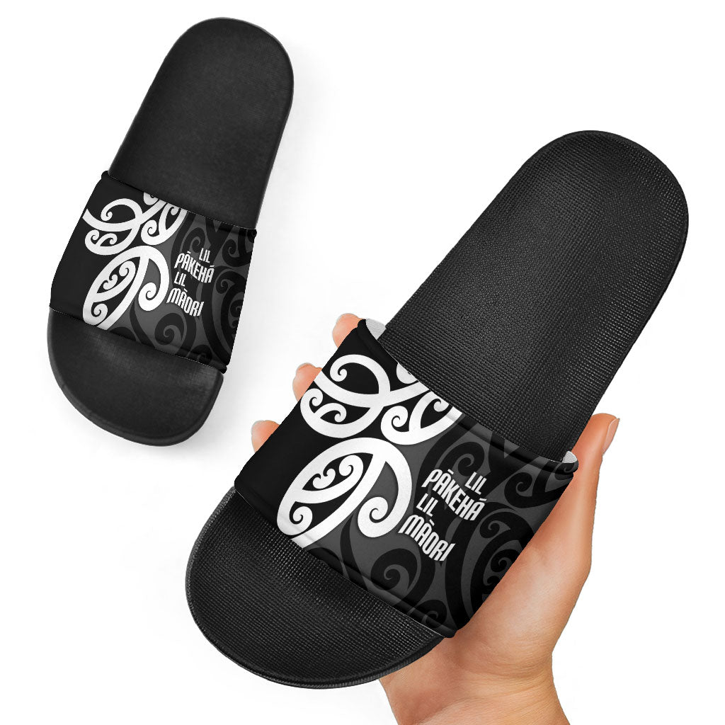 Lil Pakeha Lil Maori New Zealand Slide Sandals Kiwi Proud Mangopare Pattern LT14 - Polynesian Pride