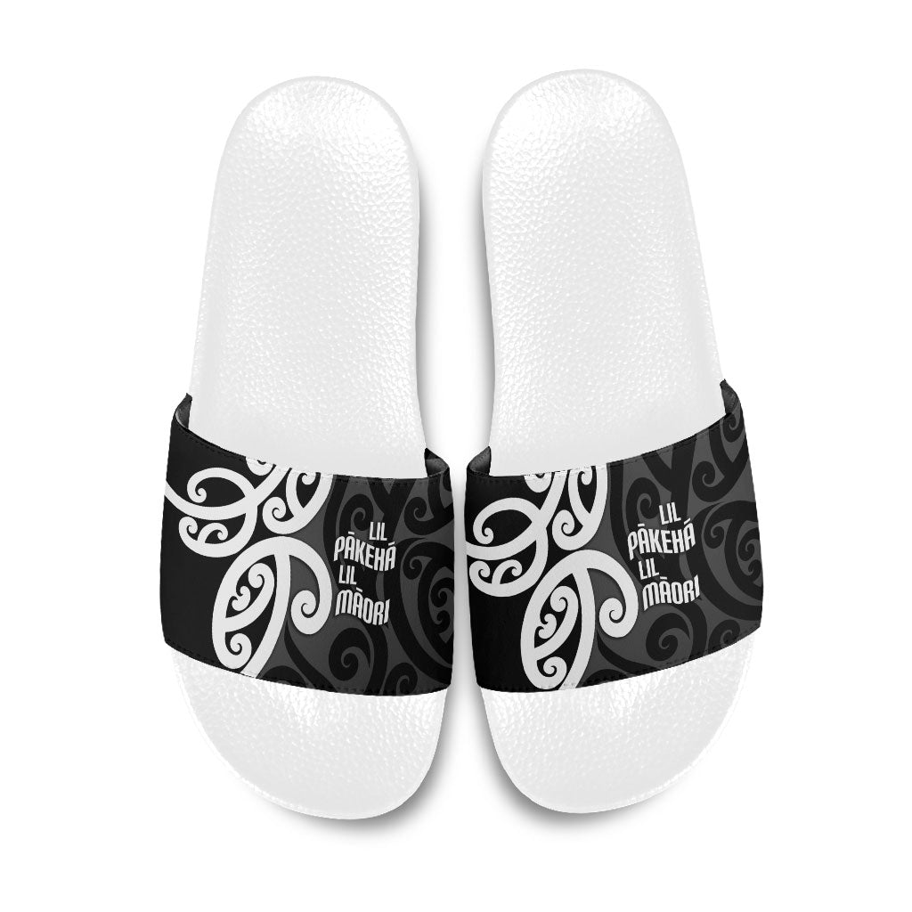 Lil Pakeha Lil Maori New Zealand Slide Sandals Kiwi Proud Mangopare Pattern LT14 Black - Polynesian Pride