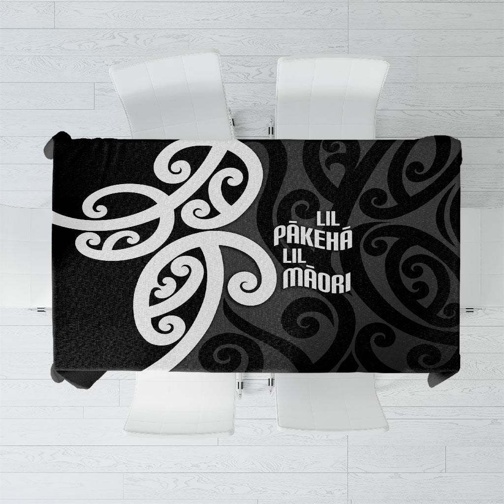 Lil Pakeha Lil Maori New Zealand Tablecloth Kiwi Proud Mangopare Pattern LT14 Black - Polynesian Pride