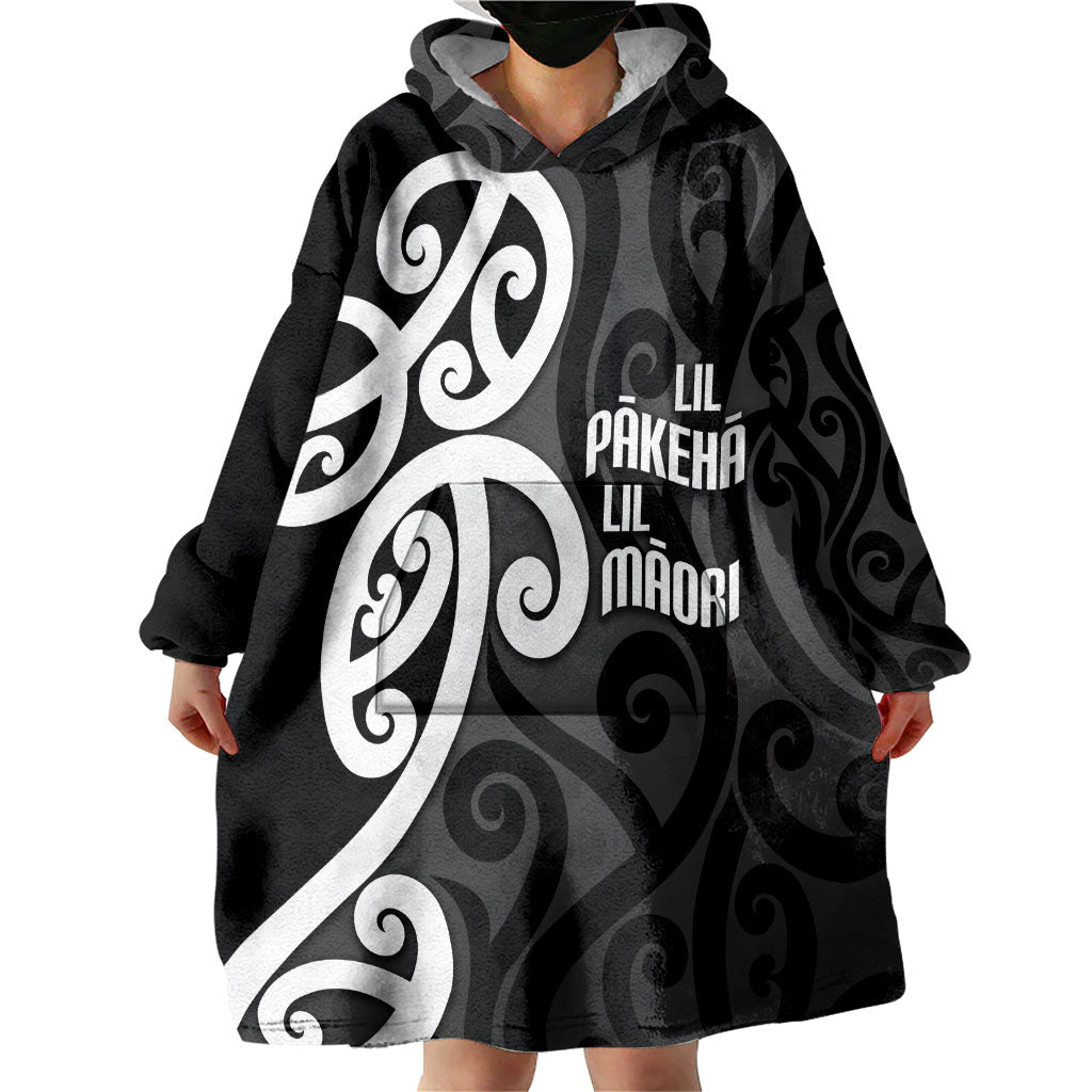 Lil Pakeha Lil Maori New Zealand Wearable Blanket Hoodie Kiwi Proud Mangopare Pattern LT14 - Polynesian Pride