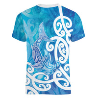 Hammerhead Shark Tattoo New Zealand Women V-Neck T-Shirt Maori Galaxy Mangopare Pattern LT14 - Polynesian Pride