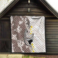 Brown and White Hawaii Shark Tattoo Quilt Puakenikeni Lei Plumeria Polynesian Pattern - Polynesian Pride