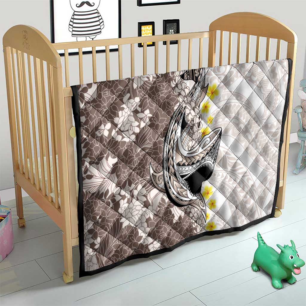 Brown and White Hawaii Shark Tattoo Quilt Puakenikeni Lei Plumeria Polynesian Pattern - Polynesian Pride